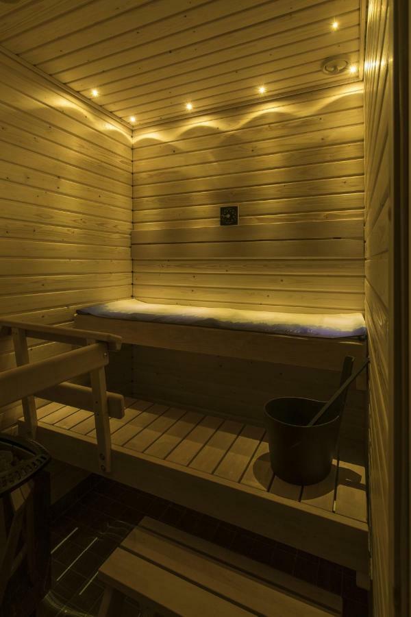 Vasko Luxurious Suites, Vasko โรวานิเอมิ ภายนอก รูปภาพ